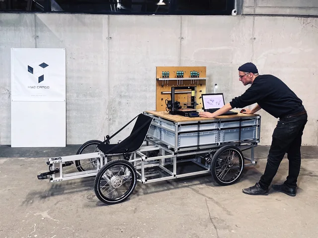 XYZ CARGO FOURWHEELER - Workshop and Mobile Fab Lab Module