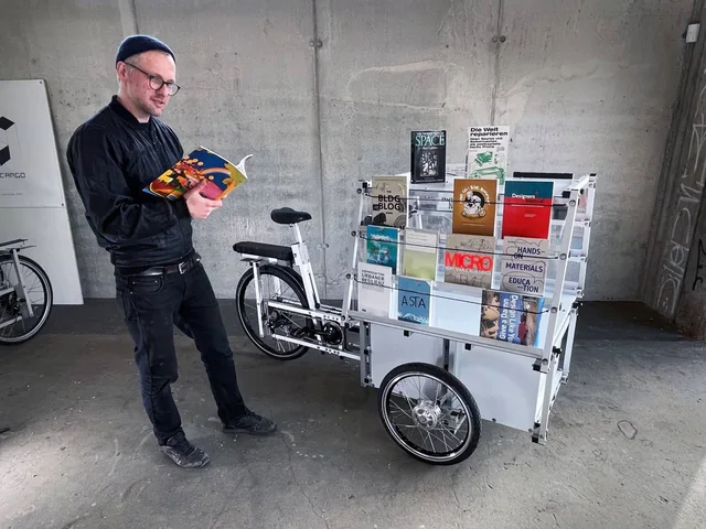 XYZ CARGO TRIKE + Library Module (detachable)